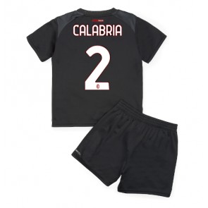 AC Milan Davide Calabria #2 kläder Barn 2022-23 Hemmatröja Kortärmad (+ korta byxor)